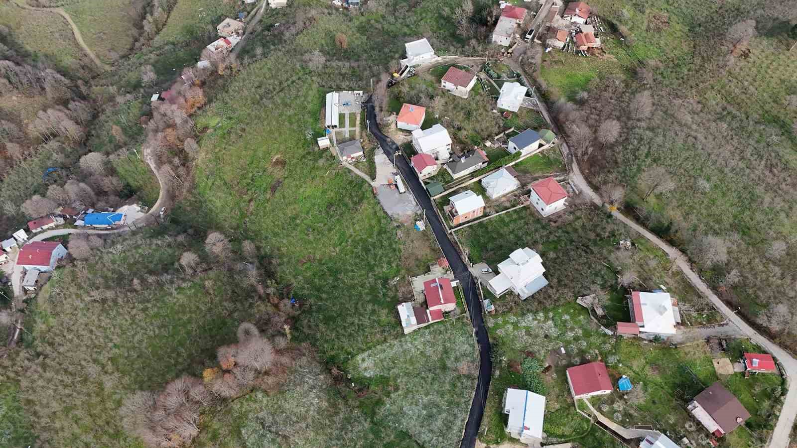 Erenler’de 6 kilometrelik asfalt mesaisi
