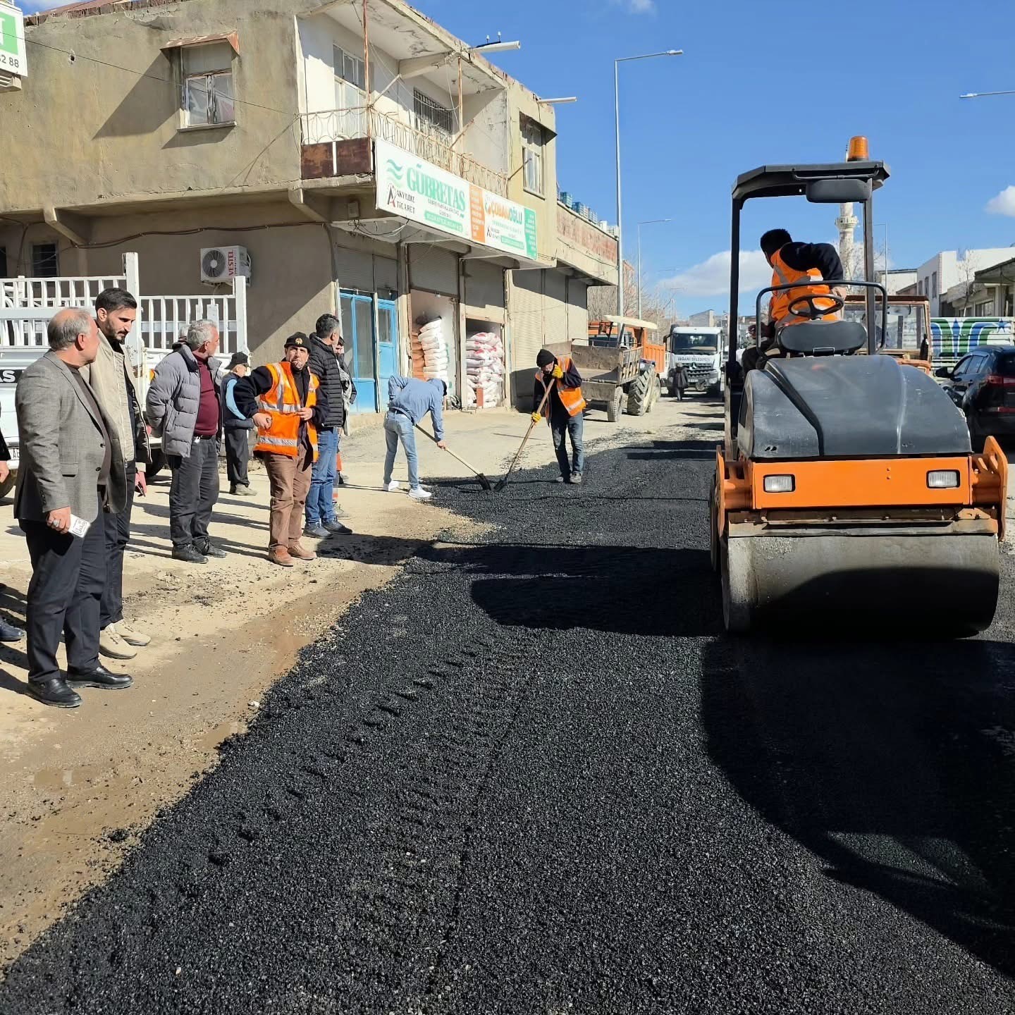Ergani-Çermik yolunun yapımına başlandı
