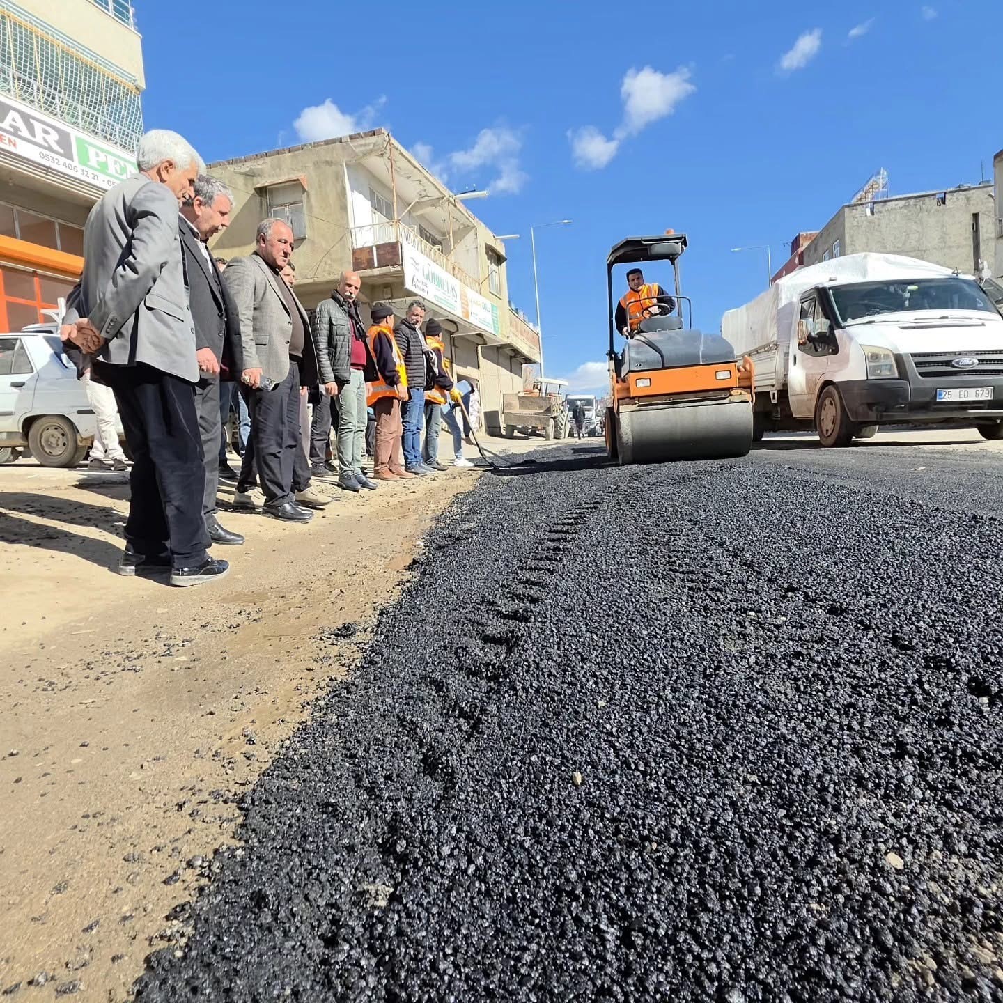 Ergani-Çermik yolunun yapımına başlandı

