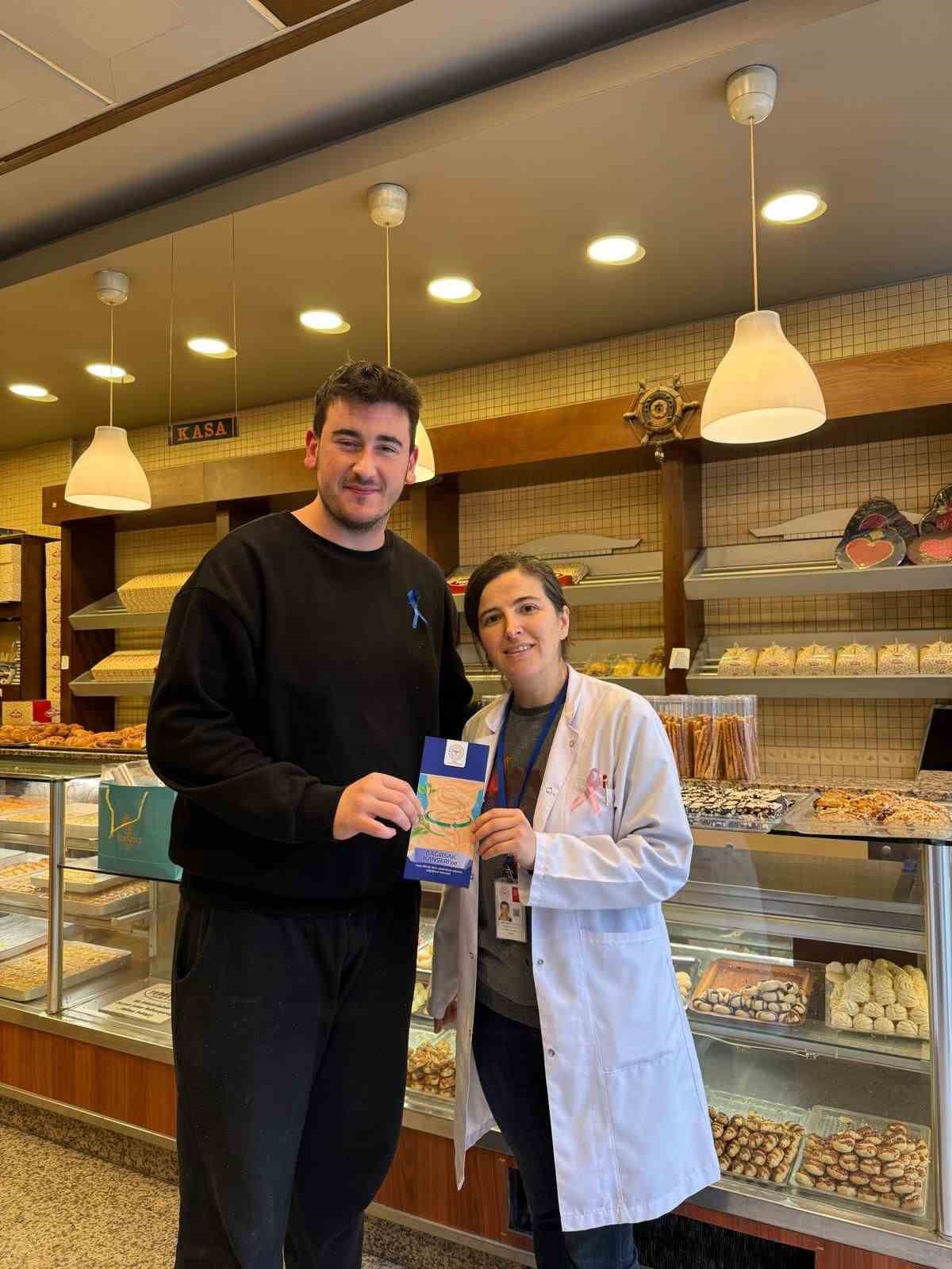 Erken tanı hayat kurtarır mottosu esnaflara anlatıldı
