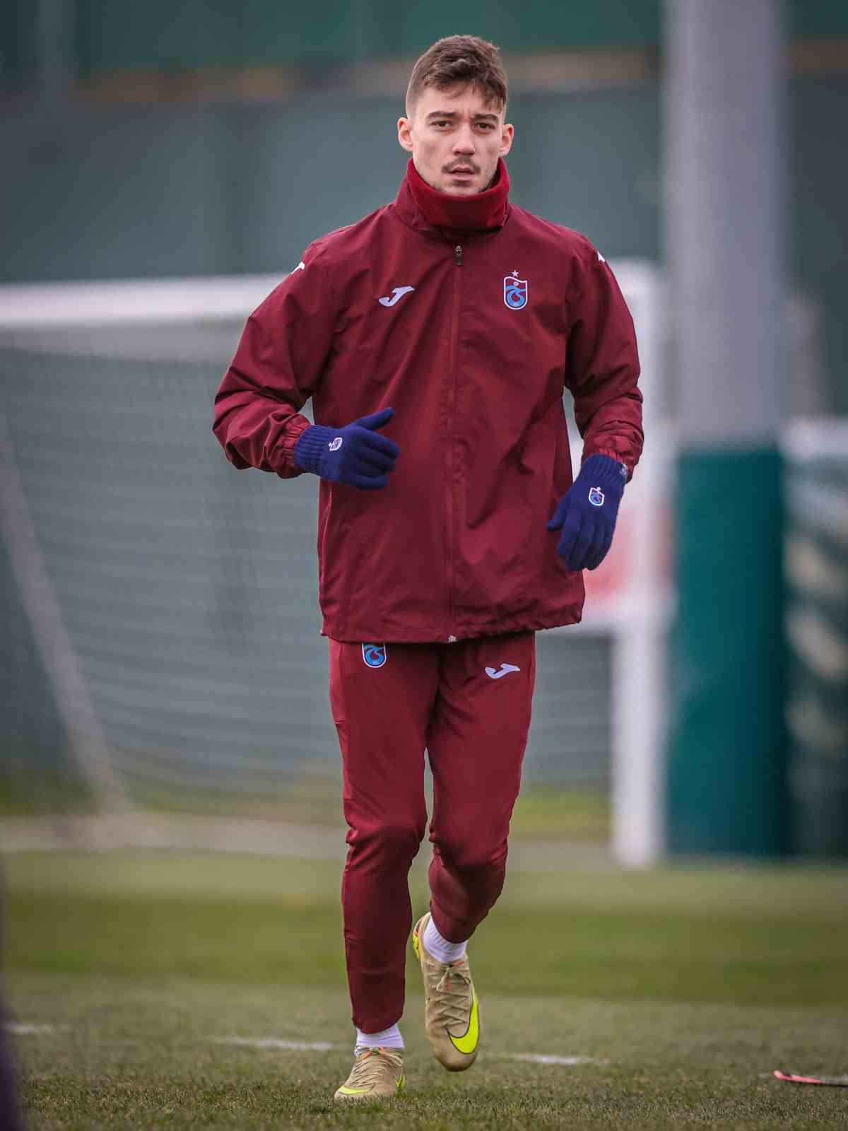 Ernest Muçi gollerine kupada da devam etti
Ernest Muçi gollerine kupada da devam etti