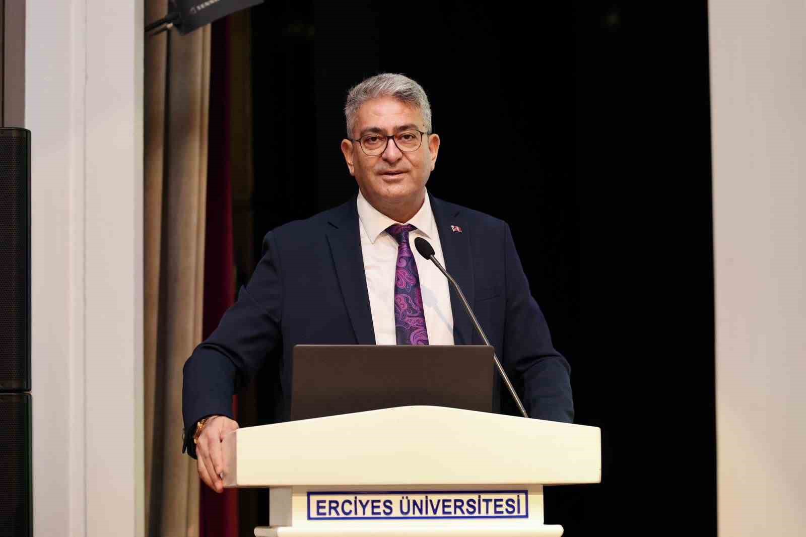 ERÜ’den Uluslararası Sıfır Atık Günü dolayısıyla farkındalık etkinliği
ERÜ’den Uluslararası Sıfır Atık Günü dolayısıyla farkındalık etkinliği