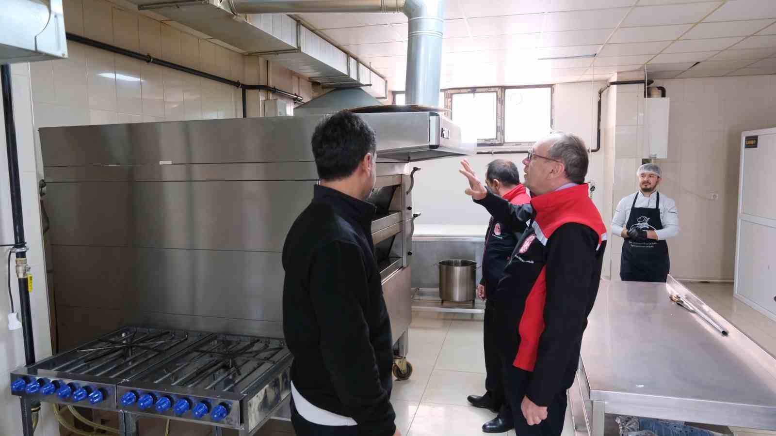 Erzincan’da bayram öncesi gıda denetimleri sıklaştırıldı
