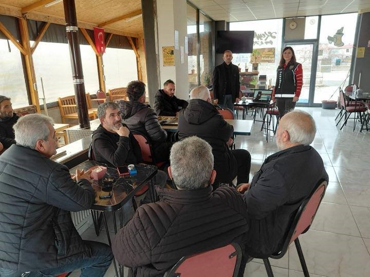 Erzincan’da narkotik ekiplerinden uyuşturucuyla mücadele eğitimi
