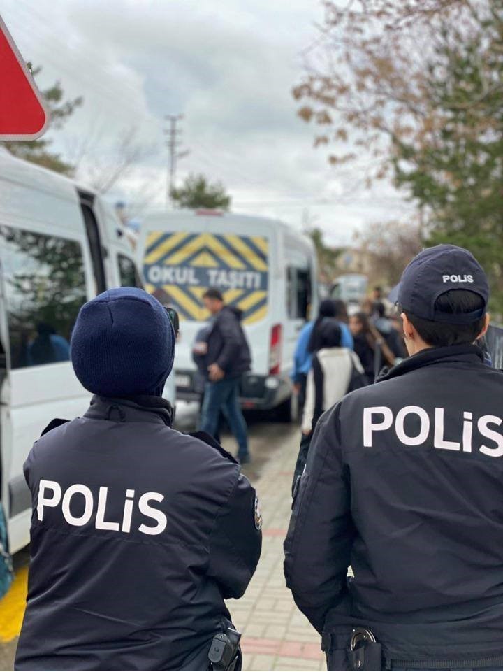 Erzincan’da okul çevrelerinde güvenlik seferberliği
