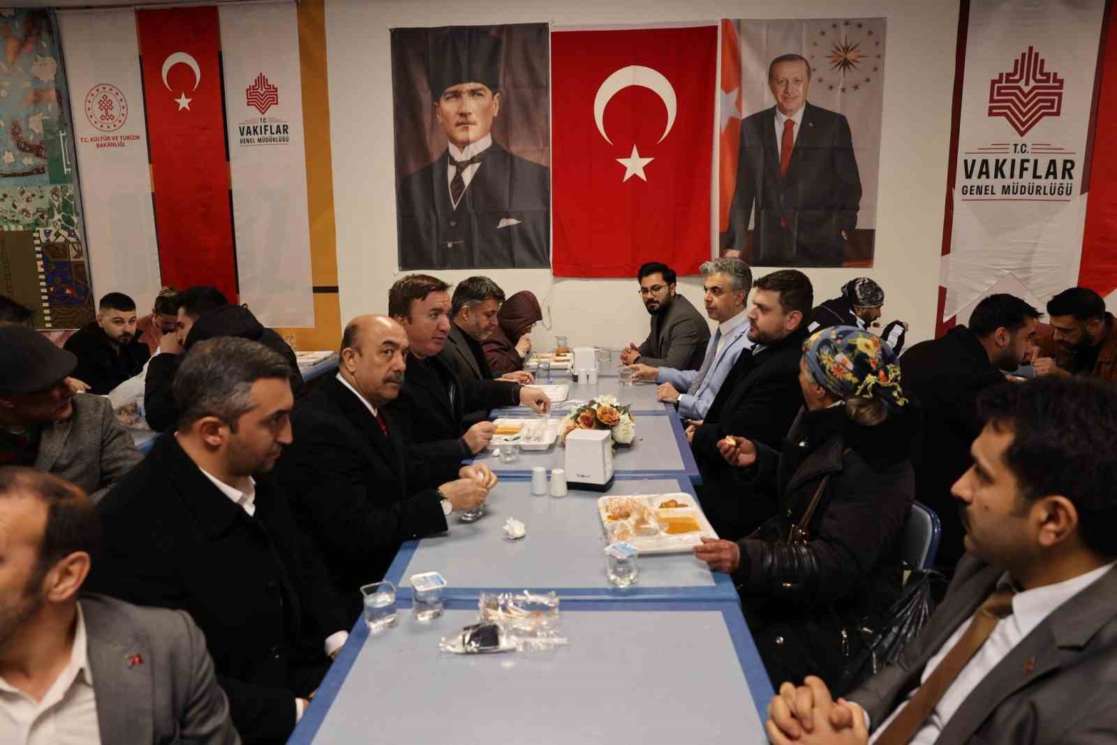 Erzincan’da TÜGVA’dan "Büyük Aile İftarı"
