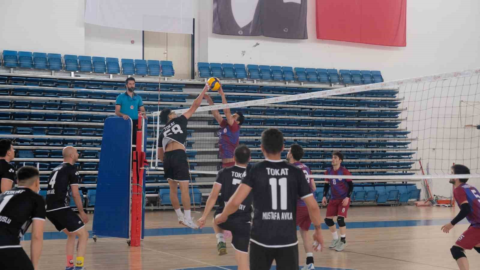 Erzincan’da Yurtlig voleybol heyecanı başladı
