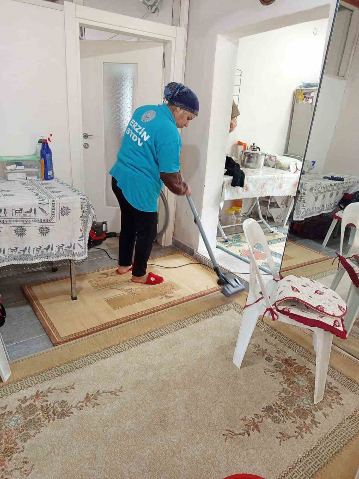 Erzin’de hayata geçirilen proje yaşlılar ve bakıma muhtaç vatandaşlara umut oldu
Erzin’de hayata geçirilen proje yaşlılar ve bakıma muhtaç vatandaşlara umut oldu