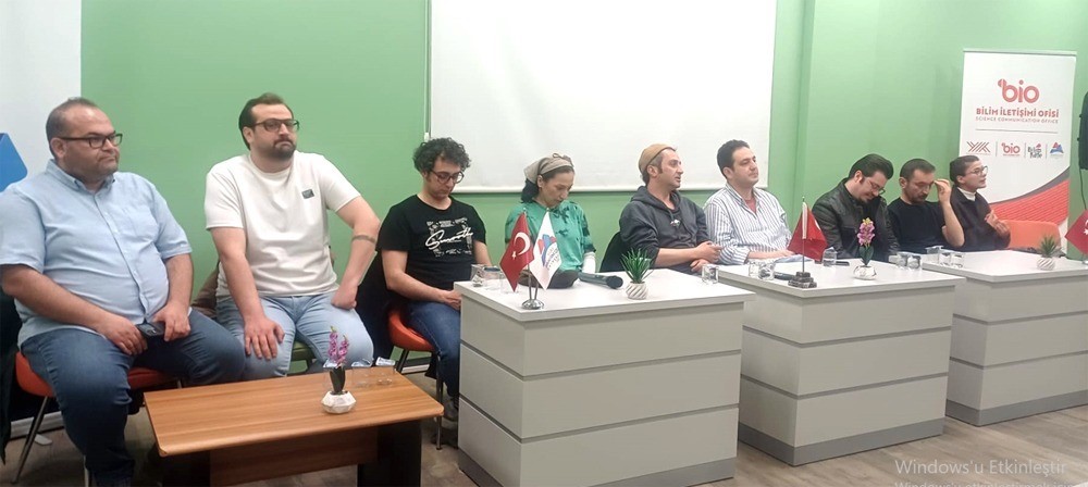 Erzurum Devlet Tiyatrosu oyuncuları doğuda tiyatro yapmayı anlattı
