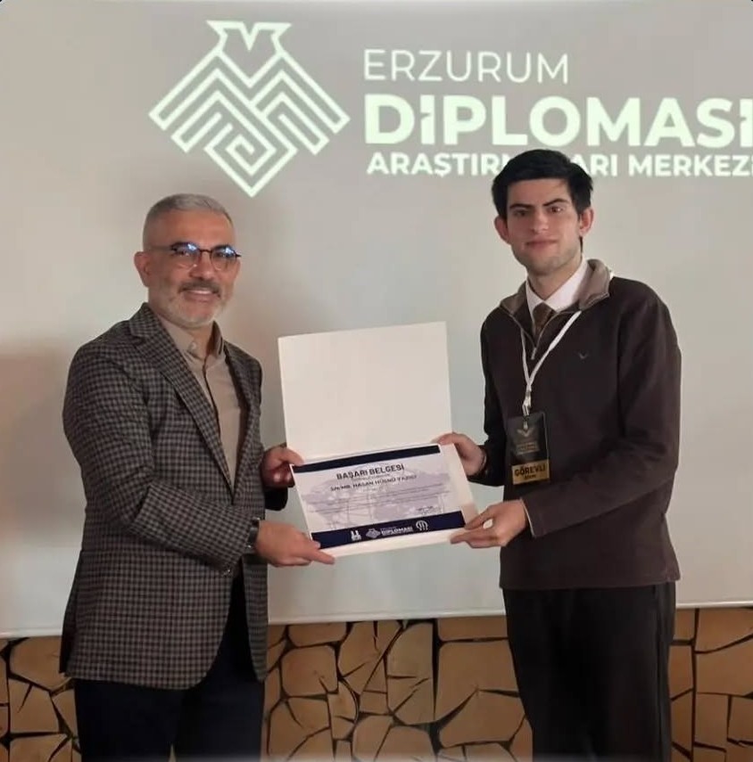 Erzurum Diplomasi Araştırmaları Merkezi’nden gençlere küresel farkındalık ve stratejik hazırlık
