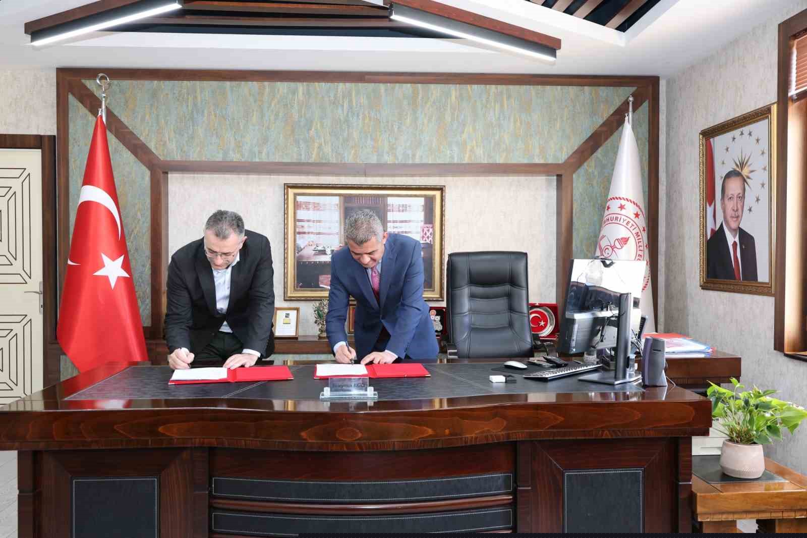 Erzurum eğitim ailesine rekor promosyon anlaşması
