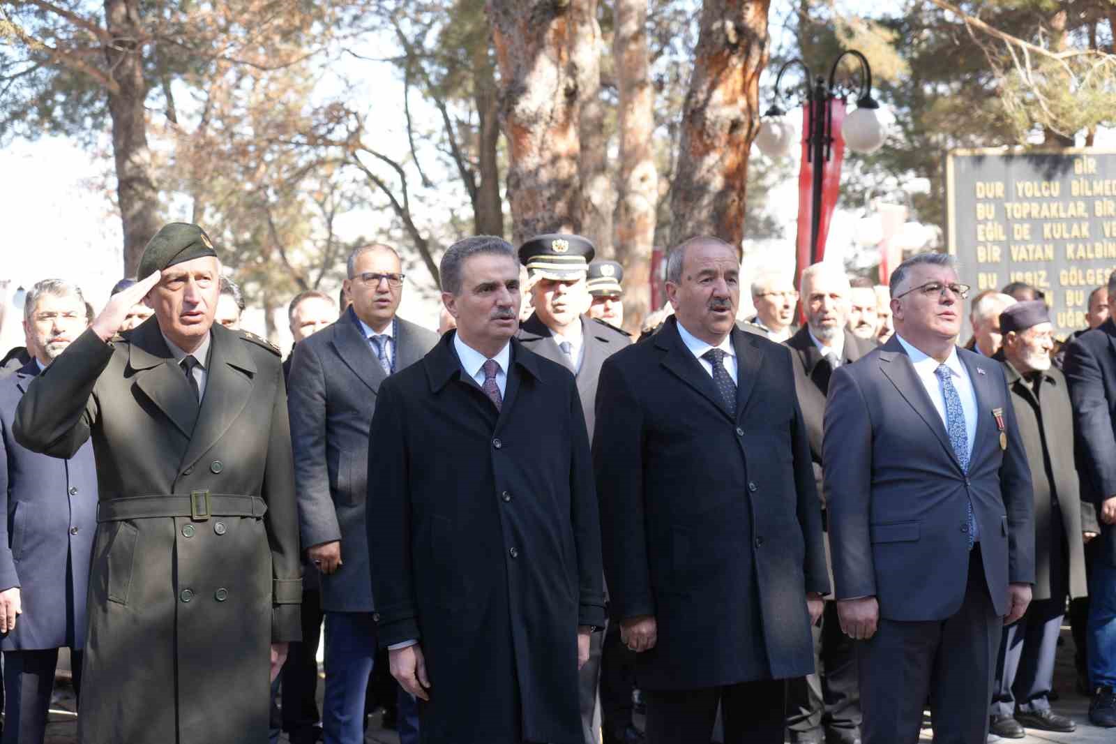 Erzurum Karskapı Şehitliğinde 111 yıllık hüzün ve coşku bir arada
