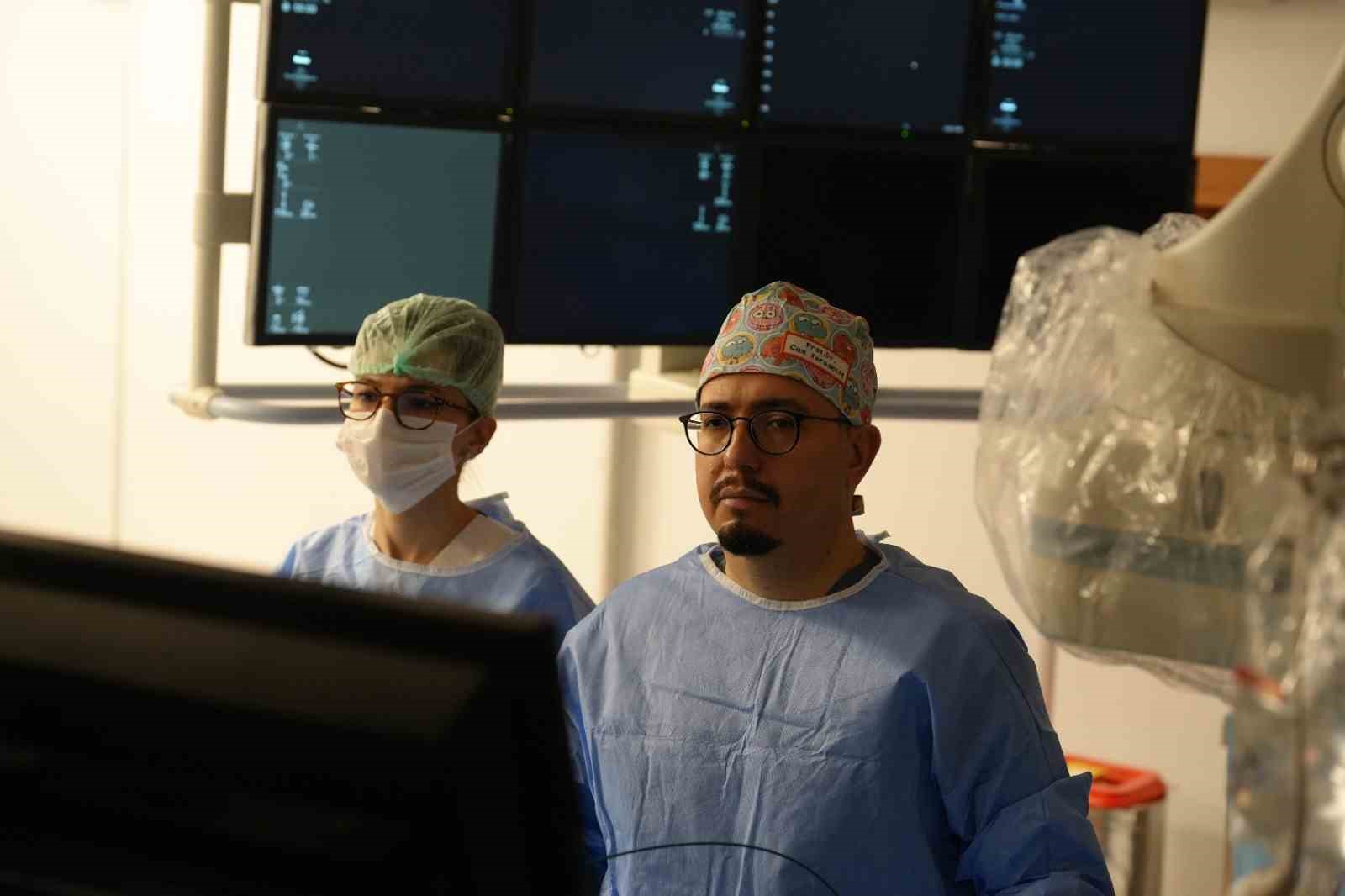 Erzurum Şehir Hastanesi çocuk kalbine "ritim" verdi
