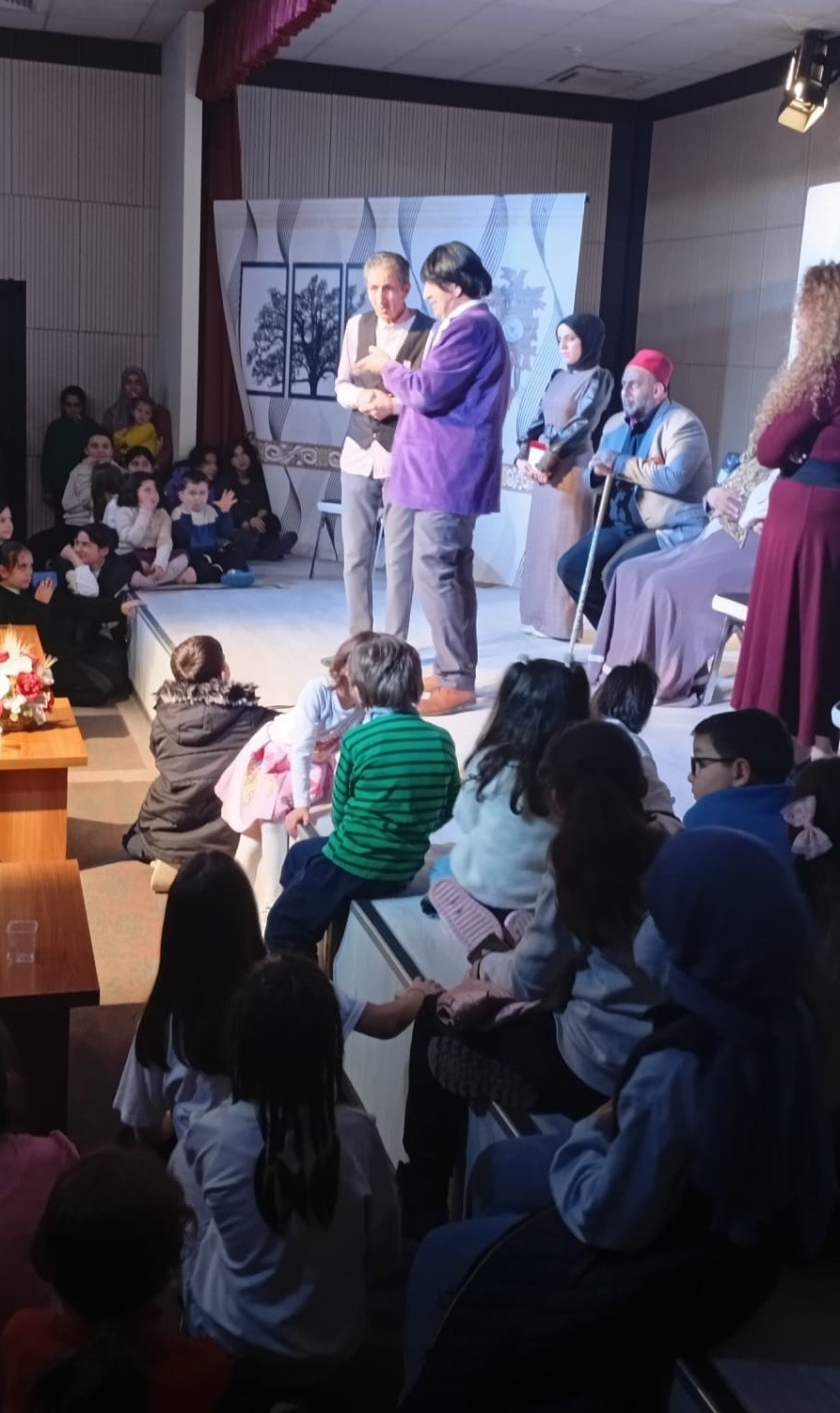 Erzurum Şehir Tiyatrosu, ‘Kılıbık Hayrullah’ oyunu ile Türkiye turnesine çıkıyor
