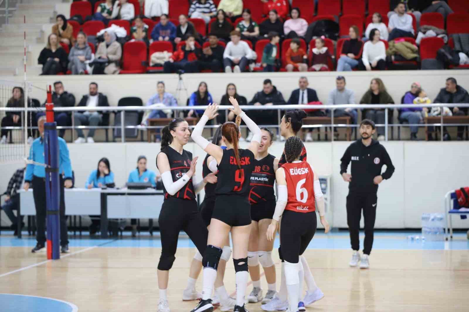 Erzurum Üniversiteli Gençler Spor Kulübü iki yıl üst üste şampiyon
