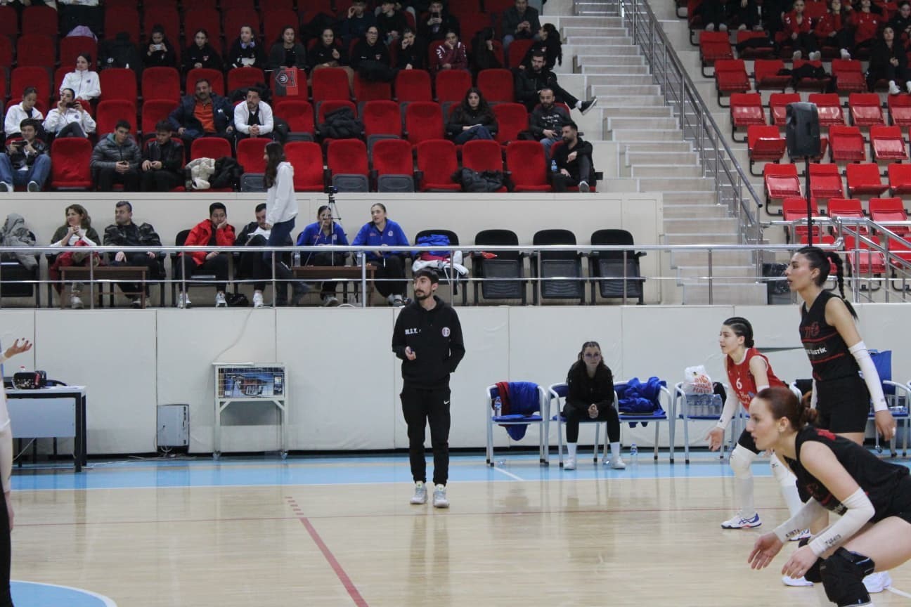 Erzurum Üniversiteli Gençler Spor Kulübü iki yıl üst üste şampiyon
