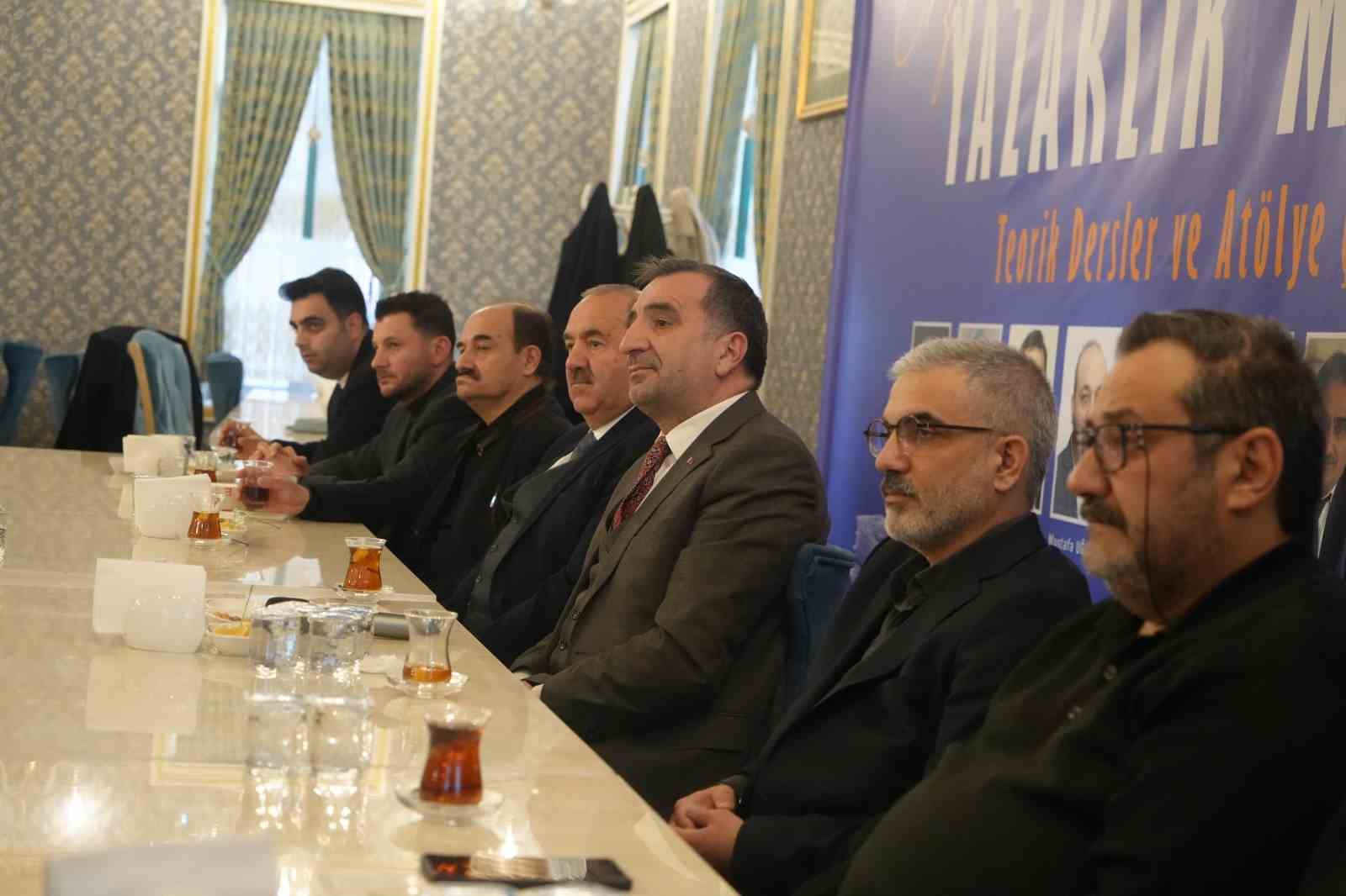 "Erzurum Yazarlık Mektebi" ilk mezunlarını verdi
