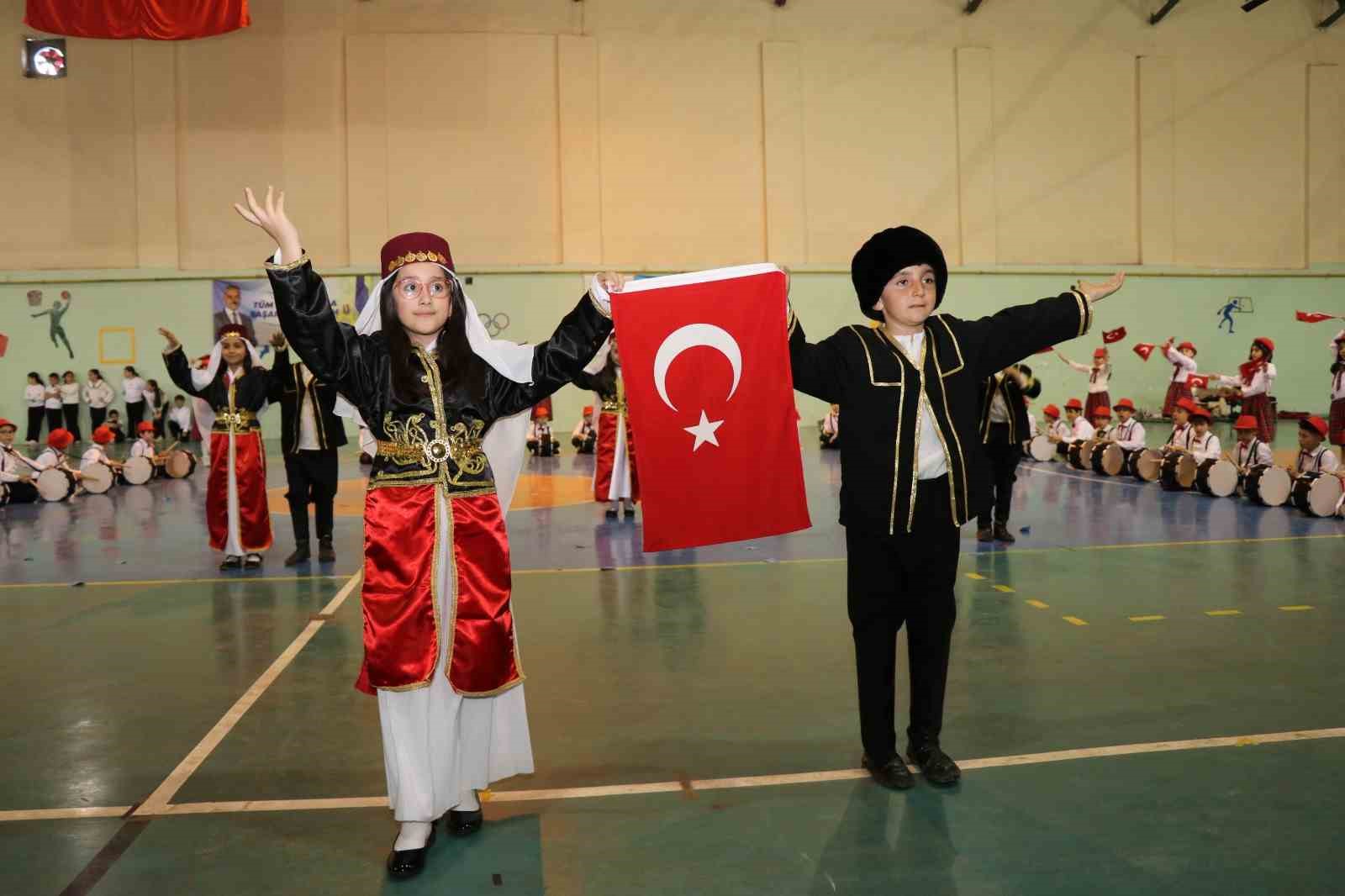 Erzurum’da 23 Nisan coşkusu
