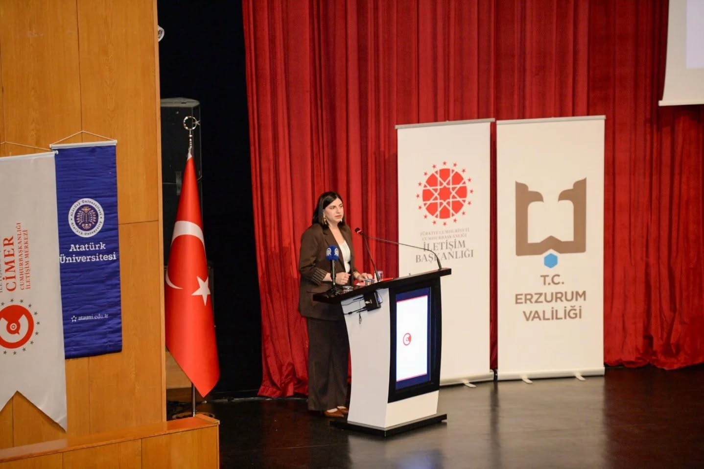 Erzurum’da CİMER zirvesi
