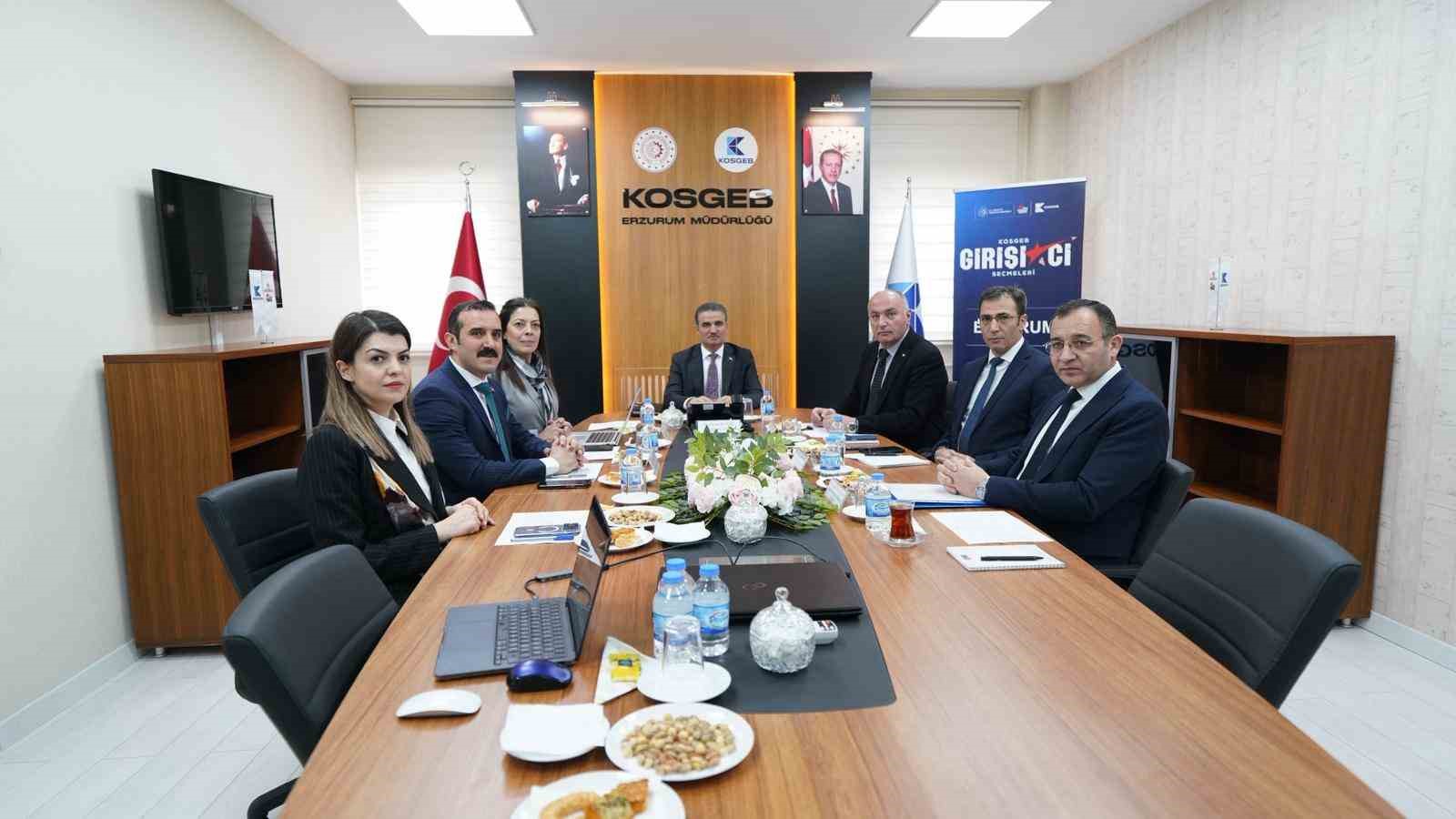 Erzurum’da girişimcilik ekosistemine güçlü destek: Başkan Özakalın jüri toplantısına katıldı
Erzurum’da girişimcilik ekosistemine güçlü destek: Başkan Özakalın jüri toplantısına katıldı