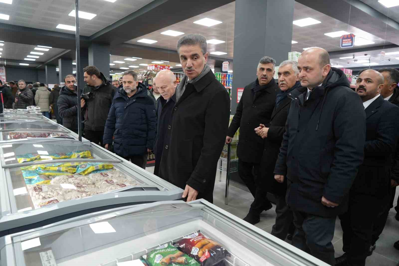 Erzurum’da Halk Pazarları’nın 13. Şubesi açıldı
