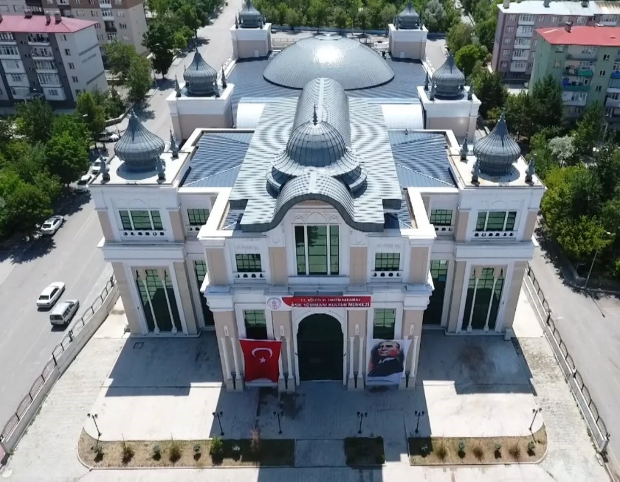 Erzurum’da kültür ve sanat etkinlikleri yoğun ilgi gördü
Erzurum’da kültür ve sanat etkinlikleri yoğun ilgi gördü