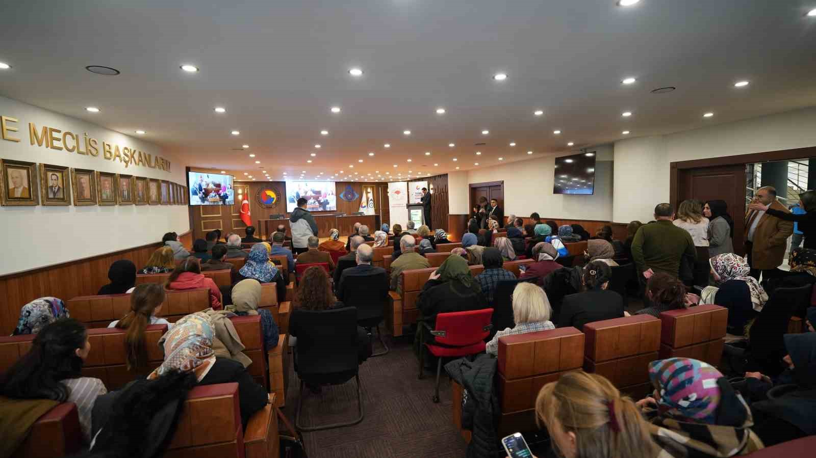 Erzurum’da tarımda kadın eli projesi ve çiftçi kadın akademisi başladı
