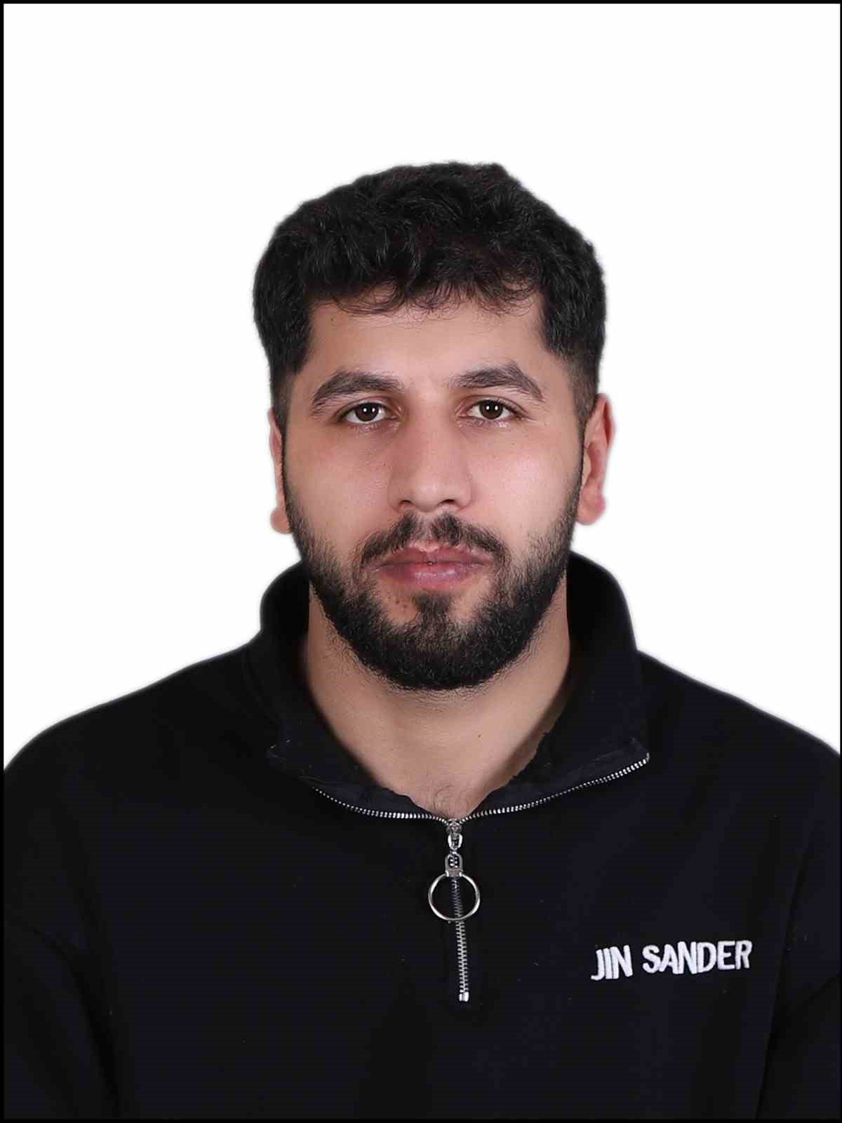 Erzurum’da trafik kazasında vefat eden iki kardeş ve bir arkadaşa hüzünlü veda
