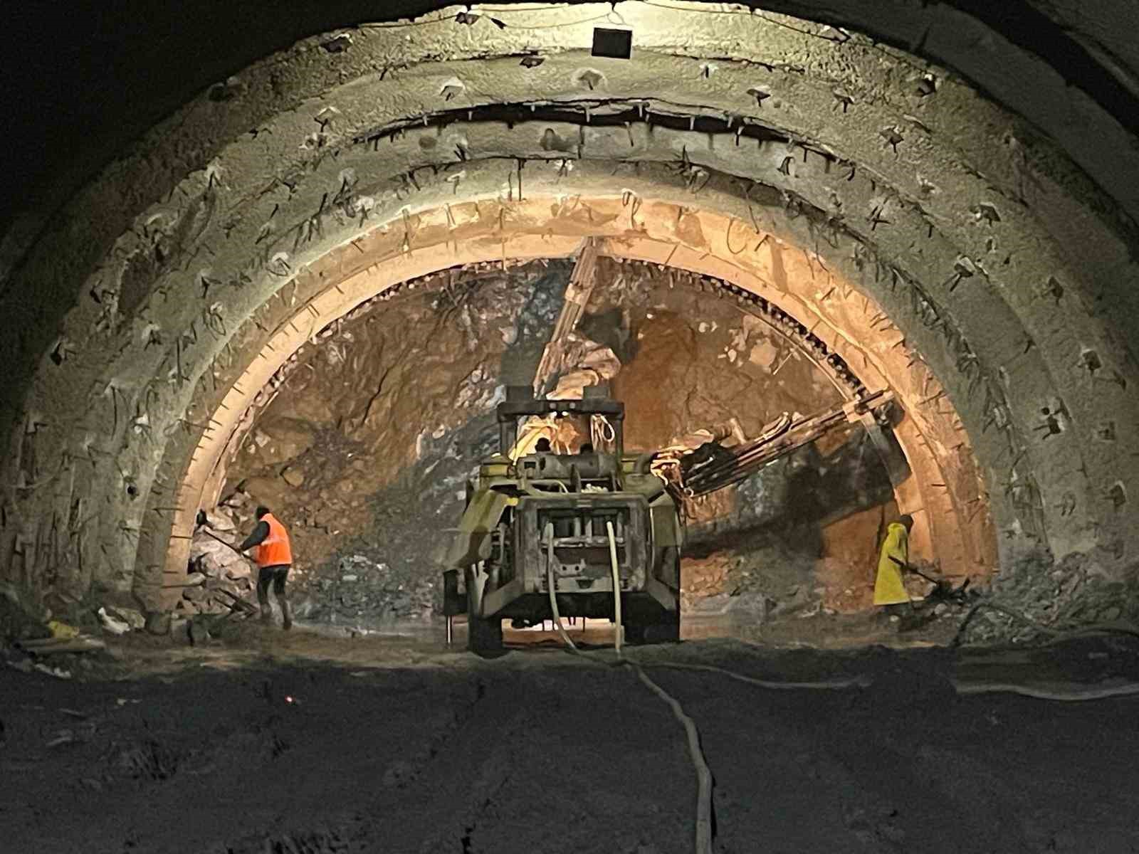 Erzurum’da tünel çalışmaları devam ediyor
