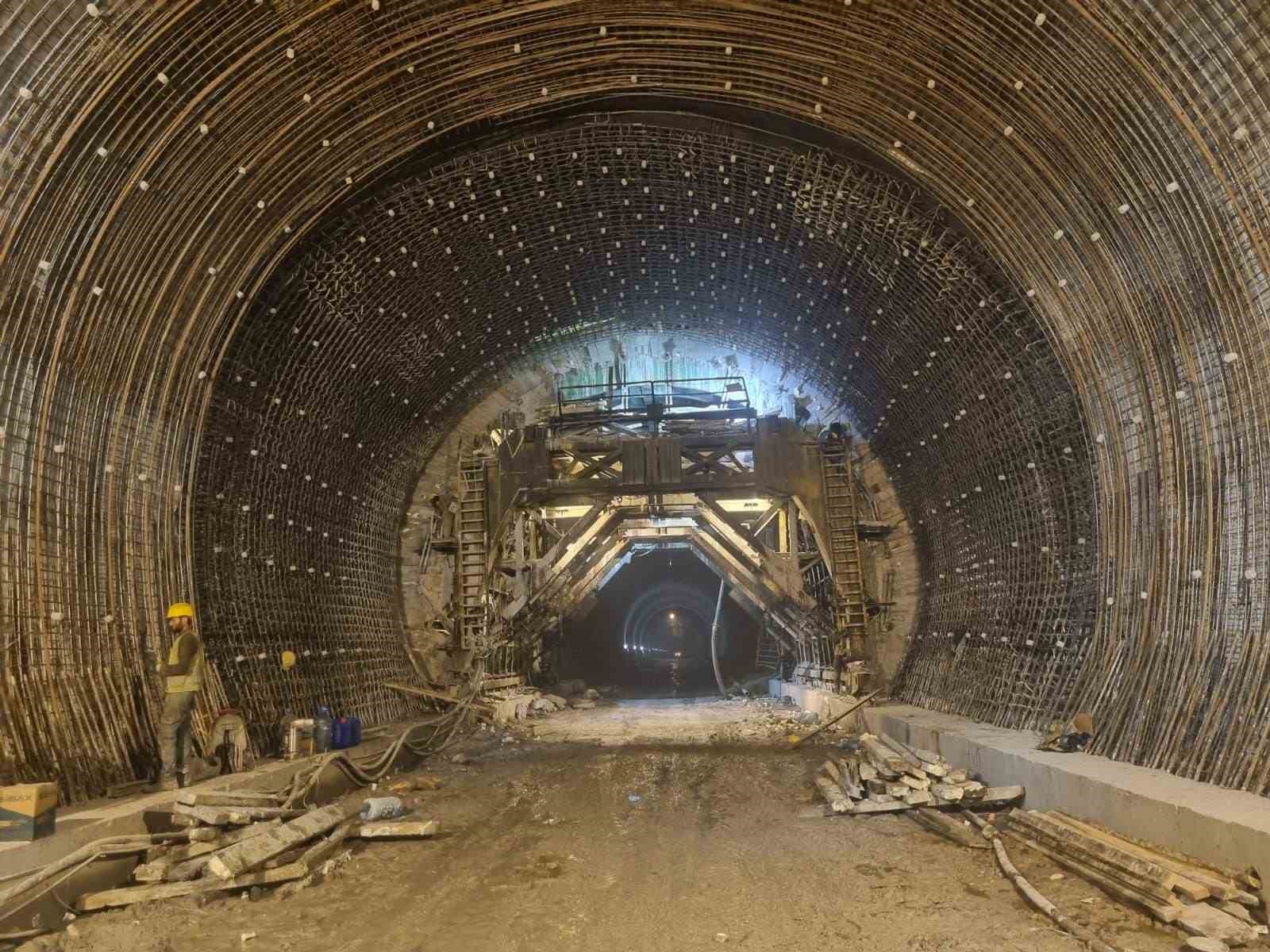 Erzurum’da tünel çalışmaları devam ediyor
