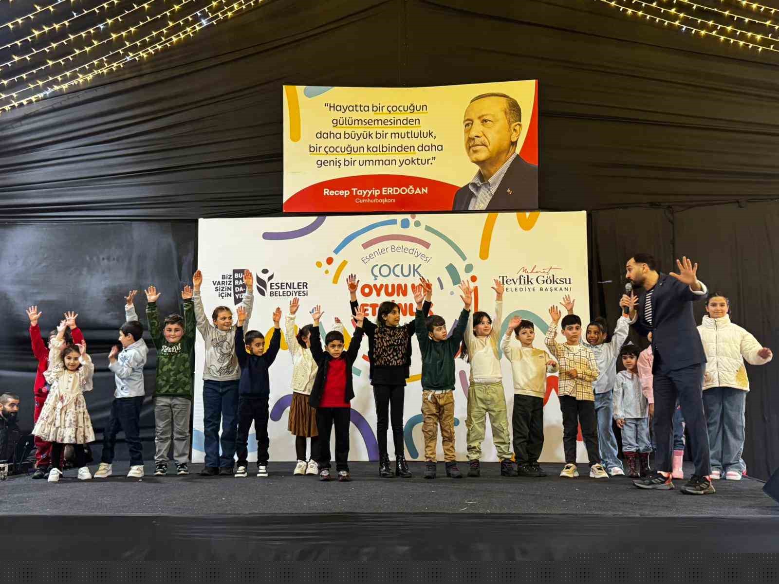 Esenler’de çocuklar bayram coşkusunu yaşadı
