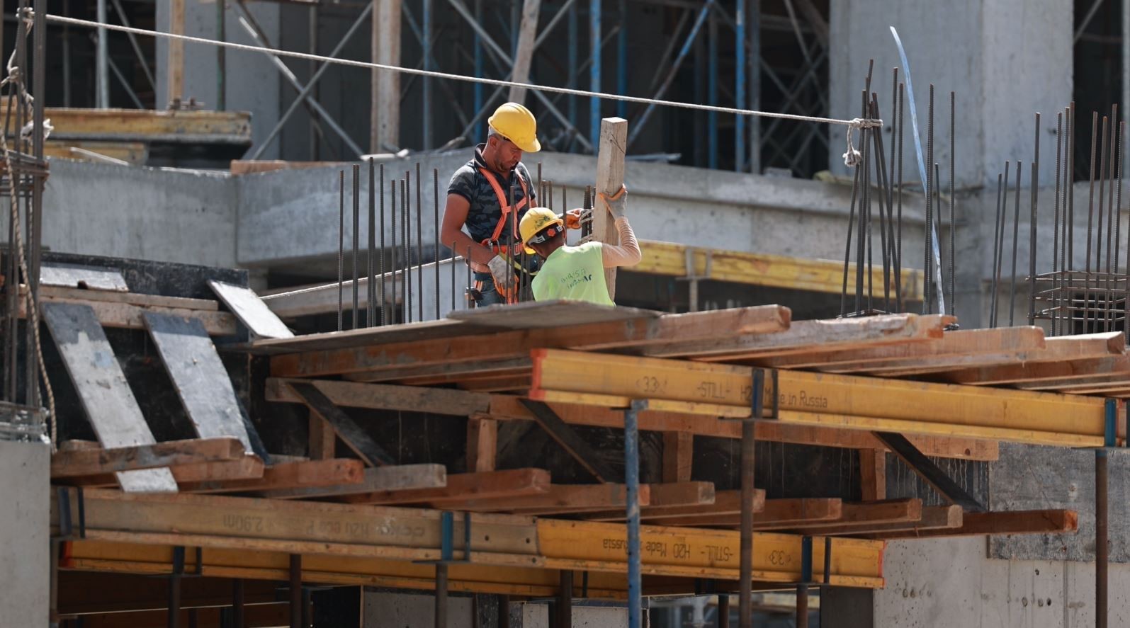 Esenler’de inşaatlara pazar günü izin yok
