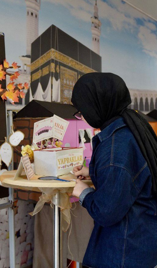 Esenler’de liselerde "Görevimiz Ramazan" projesi gençlerin toplumsal sorumluluk bilincini güçlendiriyor
Esenler’de liselerde "Görevimiz Ramazan" projesi gençlerin toplumsal sorumluluk bilincini güçlendiriyor