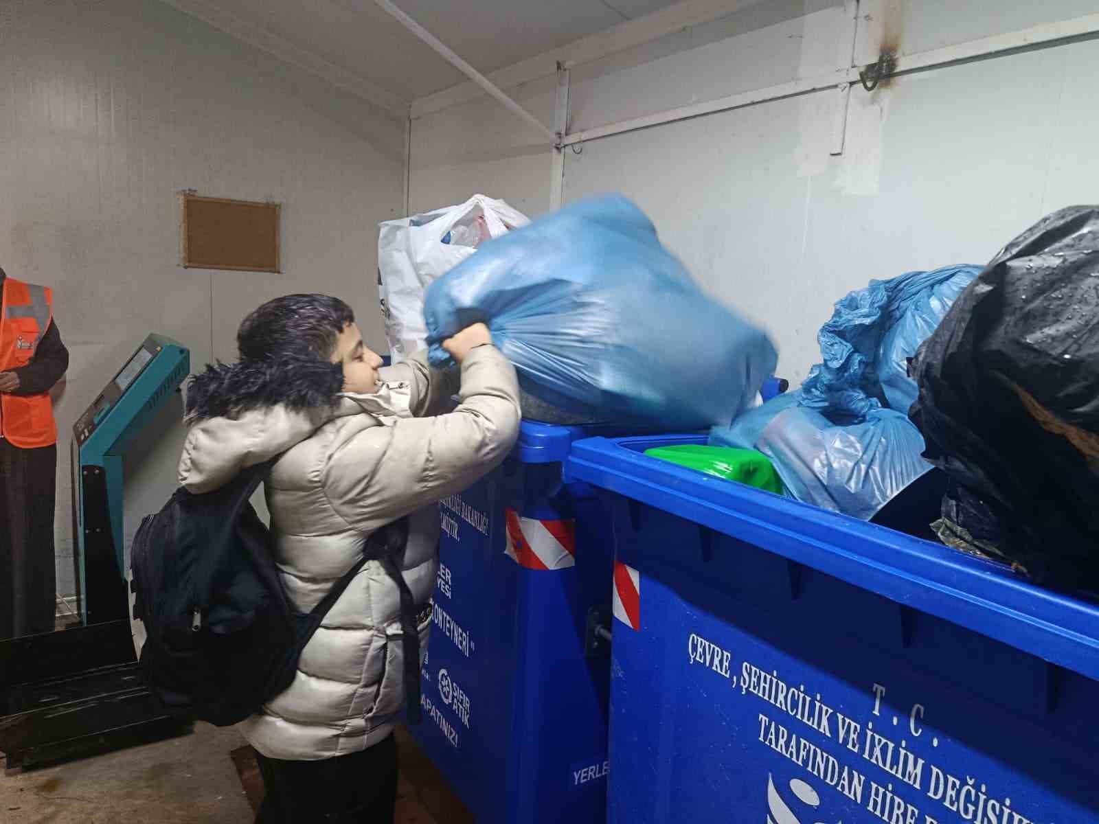 Esenler’de sıfır atık projeleriyle milyonluk tasarruf
