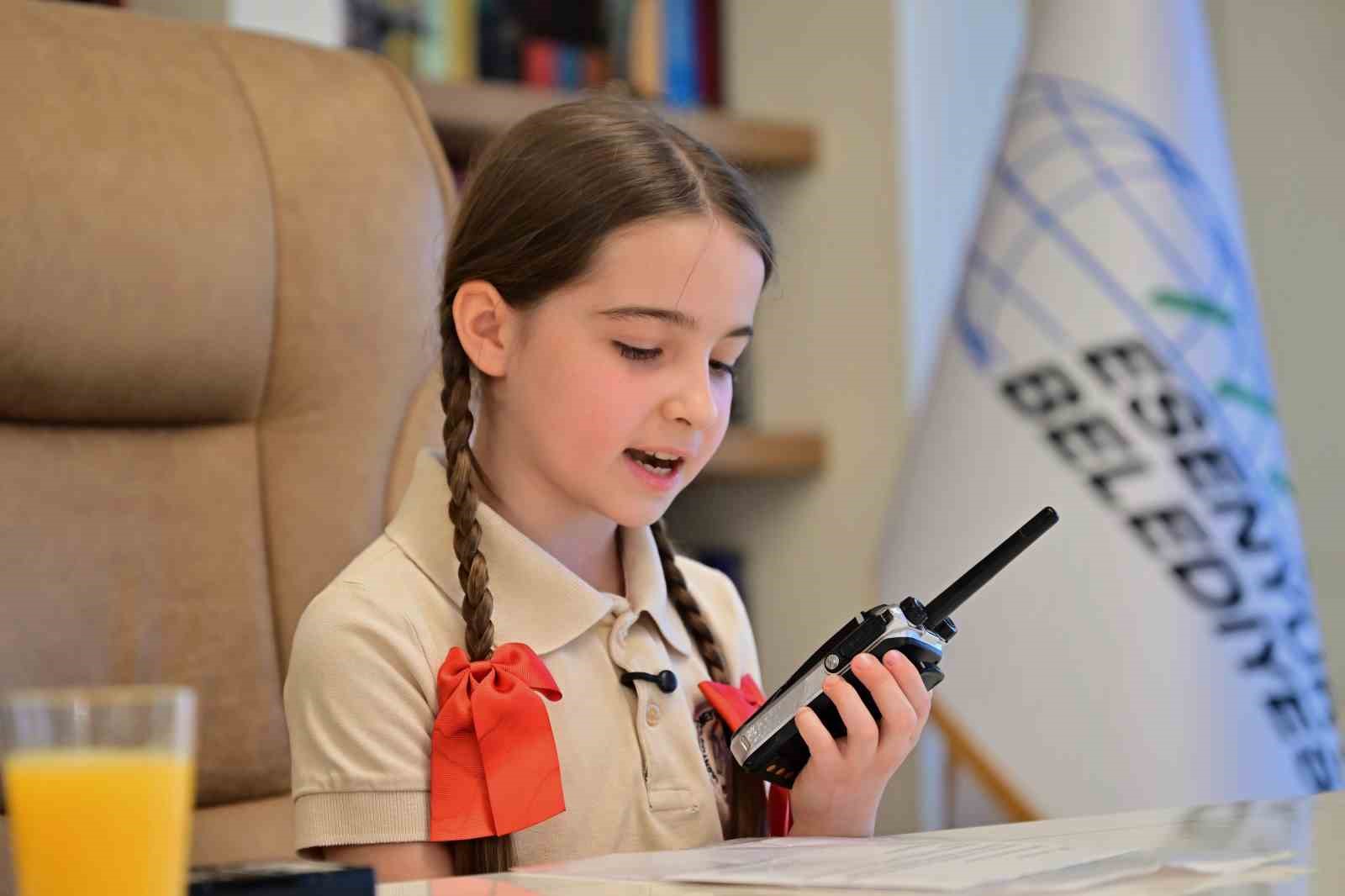 Esenyurt Belediye Başkan Vekili Aksoy’a 23 Nisan’da anlamlı ziyaret
