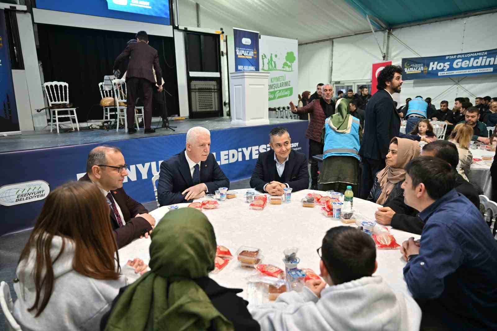 Esenyurt’ta dolu dolu Ramazan ayı
