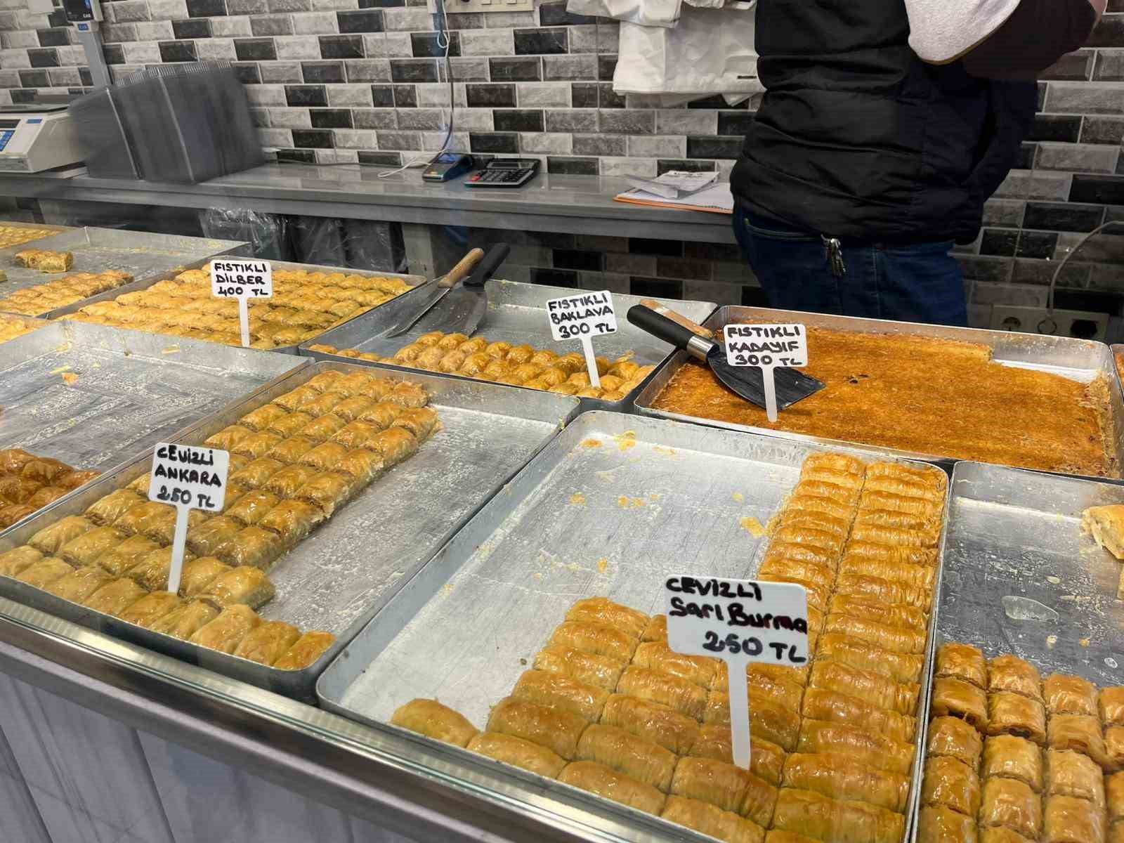 Esenyurt’ta sağlıksız üretim yapan işletme mühürlendi
