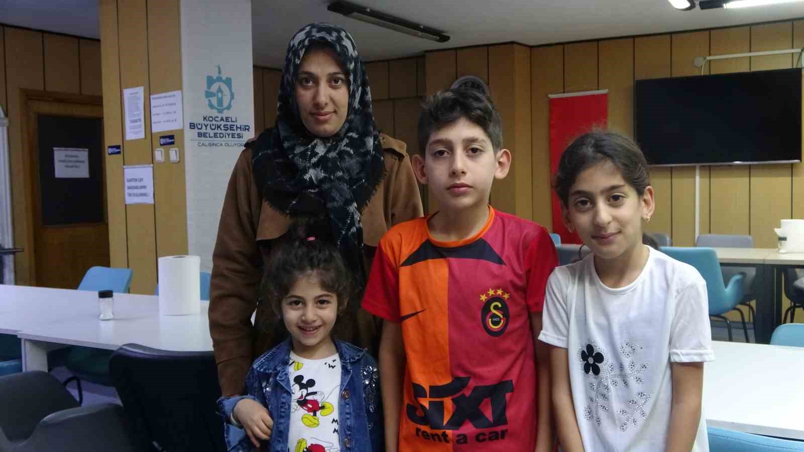 Eşi cezaevine giren kadın çocuklarıyla birlikte hastane mescidine sığındı
