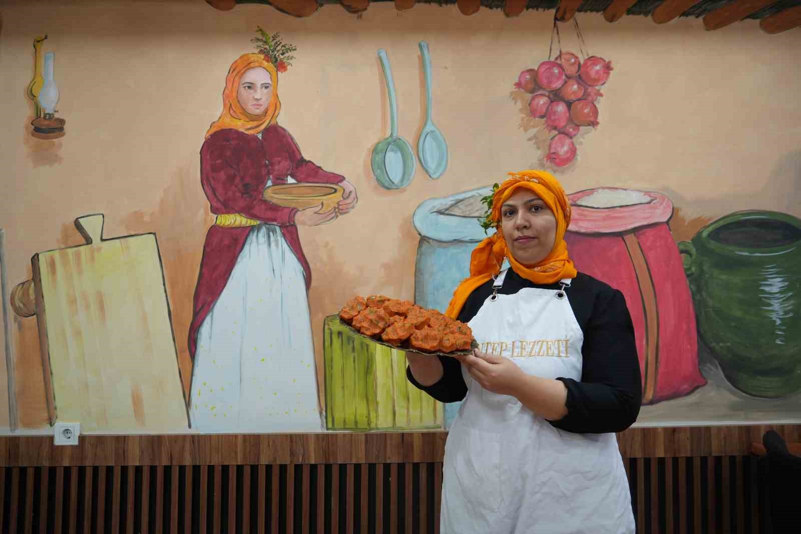 Eşine yardım için gitti kendi işinin patronu oldu
