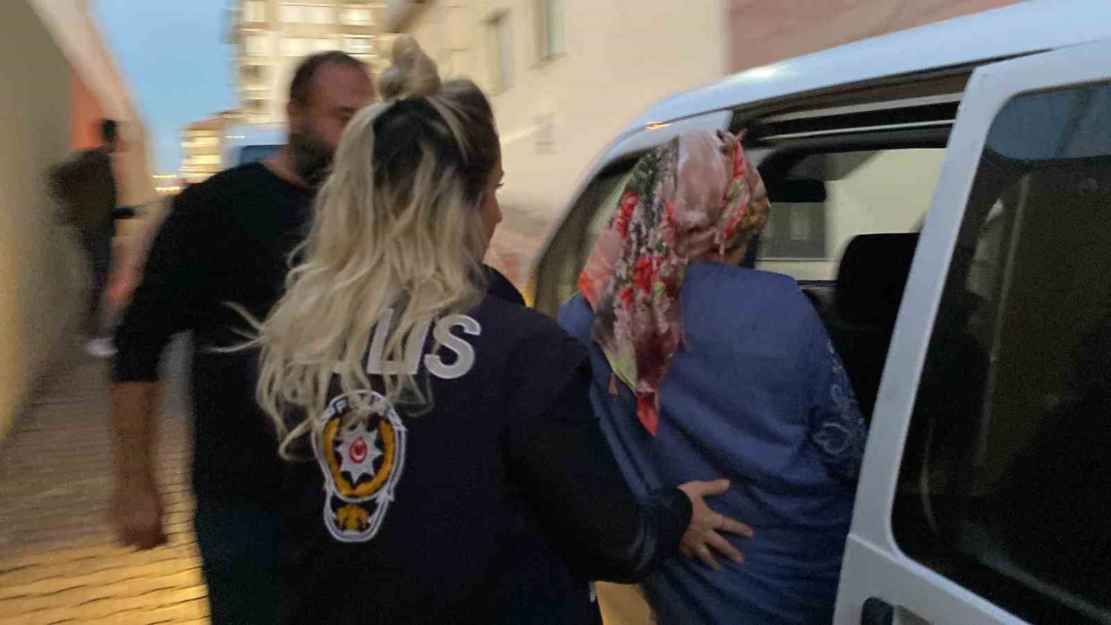 Eşini öldüren kadının cezası değişmedi
Eşini öldüren kadının cezası değişmedi