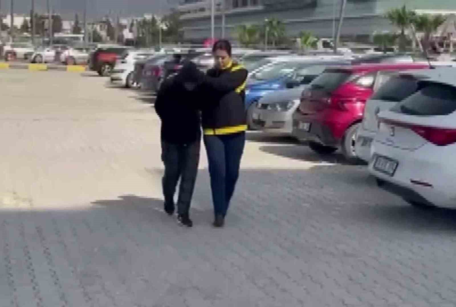 Eşiyle yaşadığı tartışmada elindeki pompalı tüfek ateş alan şahıs hayatını kaybetti
