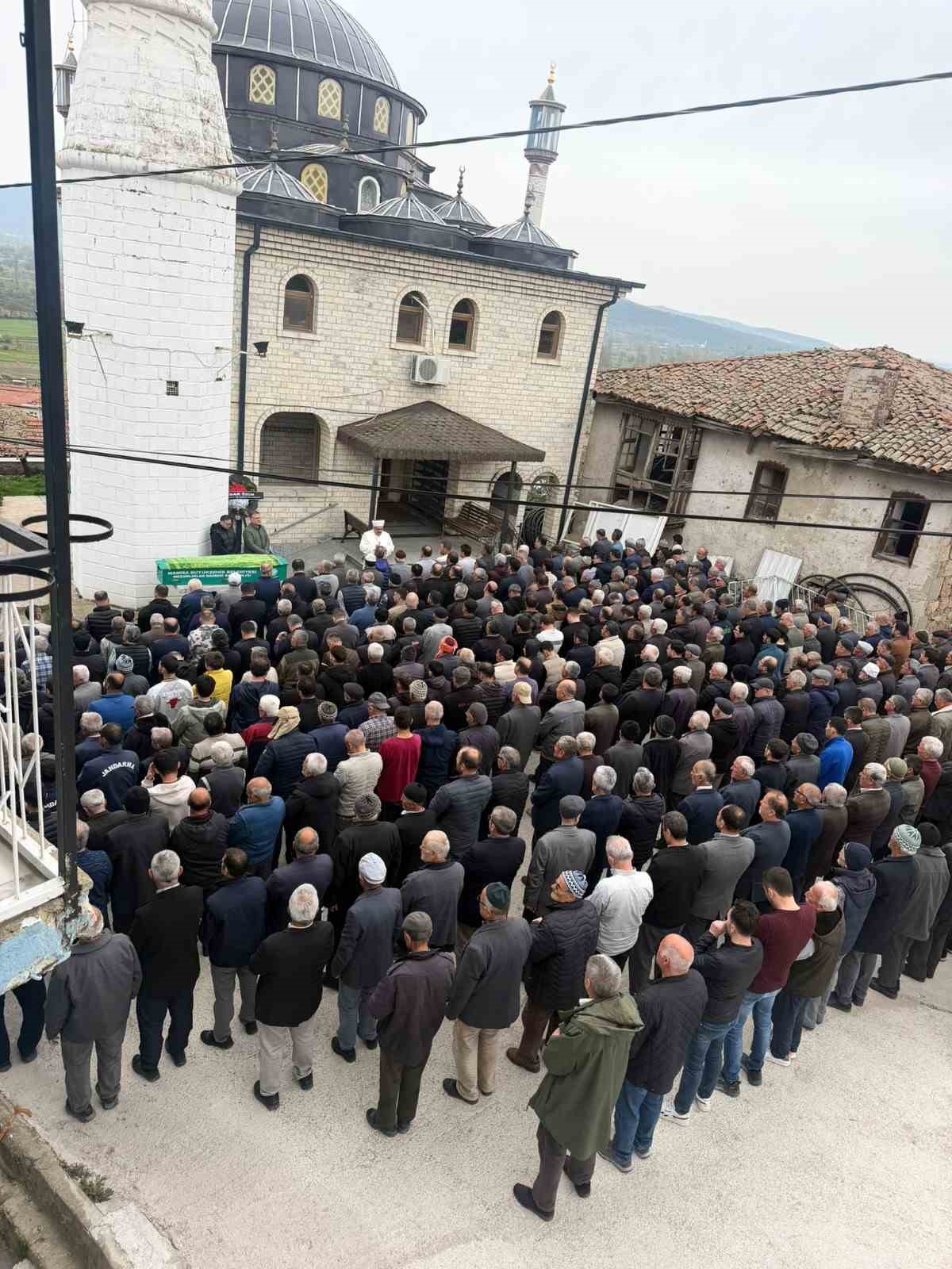 Eski Belediye Başkanı Gülcan hayatını kaybetti
