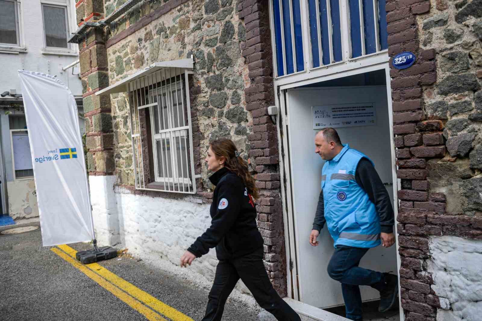 Eski gasilhane binaları, İzmir’in sağlık tarihine ışık tutuyor
Eski gasilhane binaları, İzmir’in sağlık tarihine ışık tutuyor