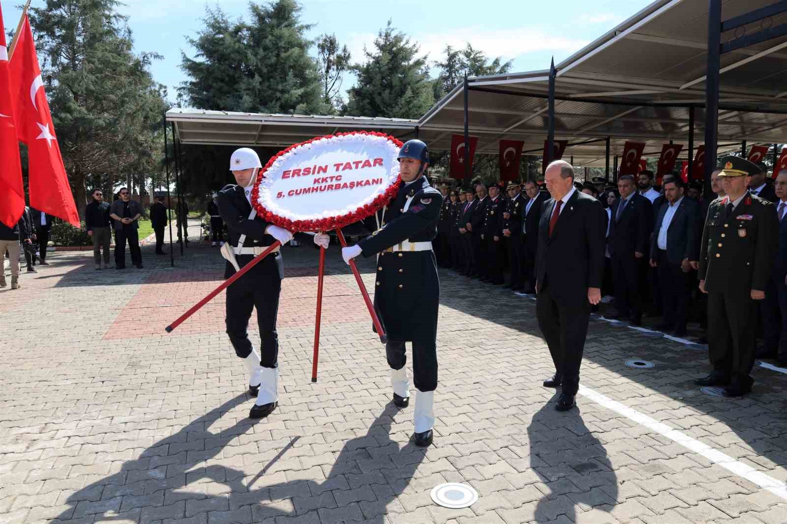 Eski KKTC Cumhurbaşkanı Tatar, Şanlıurfa’nın kurtuluşunun 106. yıl dönümü törenine katıldı
