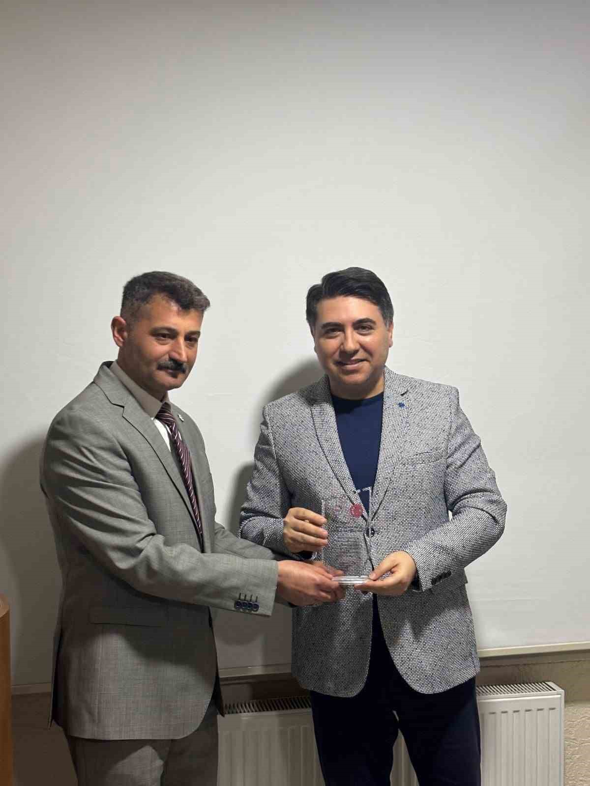 Eskişehir ESVAK’ta ‘Rusya Müslümanları’ konferansı
