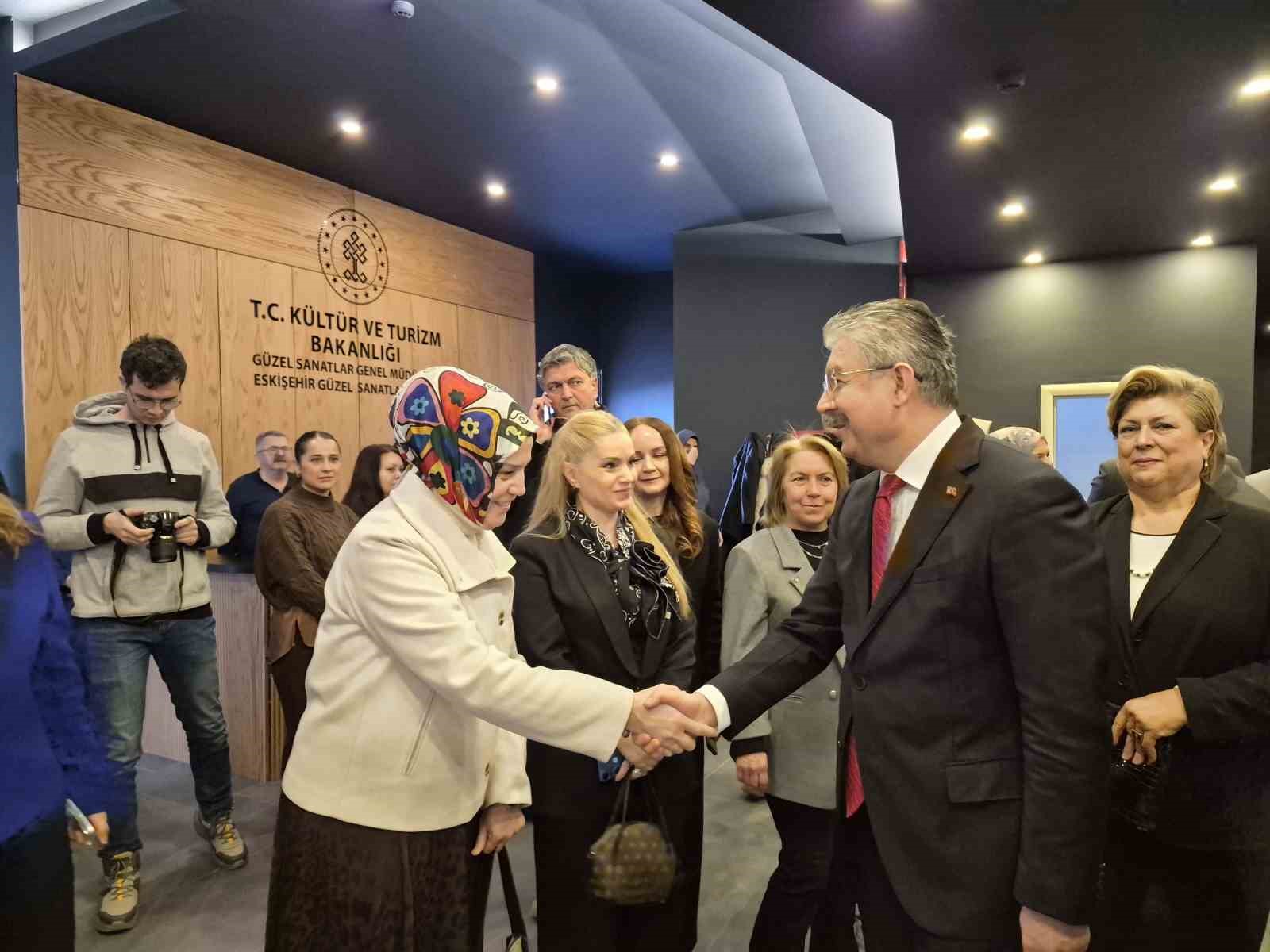 ’Eskişehir Gelenekli Karma Sanatlar Sergisi’ açılışı gerçekleşti
