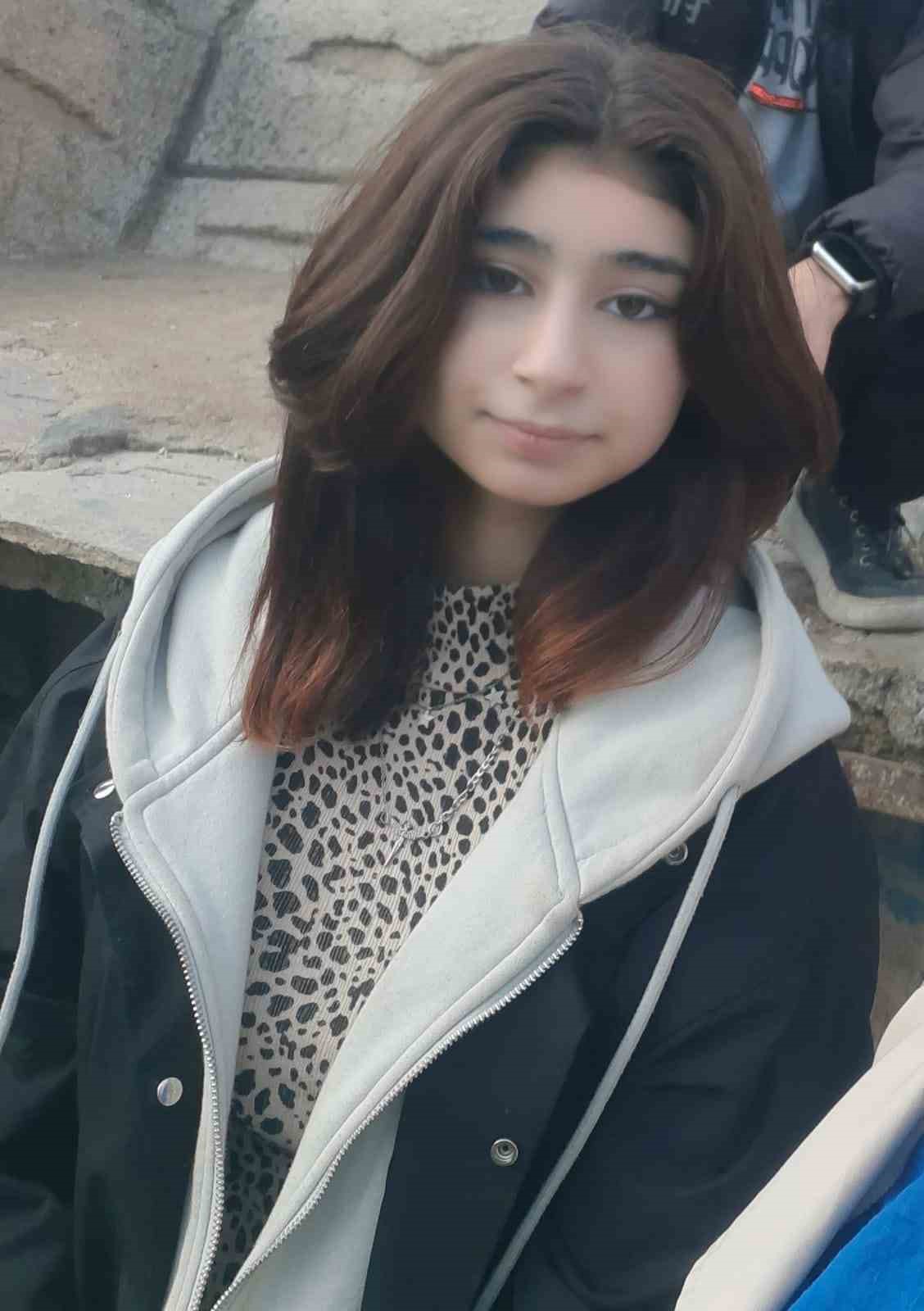 Eskişehir’de 14 yaşındaki kız kayıplara karıştı
