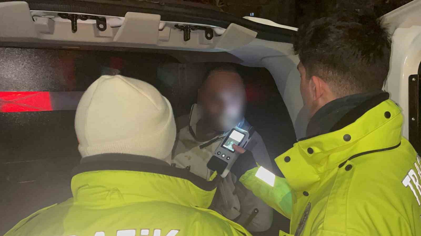 Eskişehir’de 5 gündür polisten kaçan aracın alkollü sürücüsüne 75 bin TL ceza
