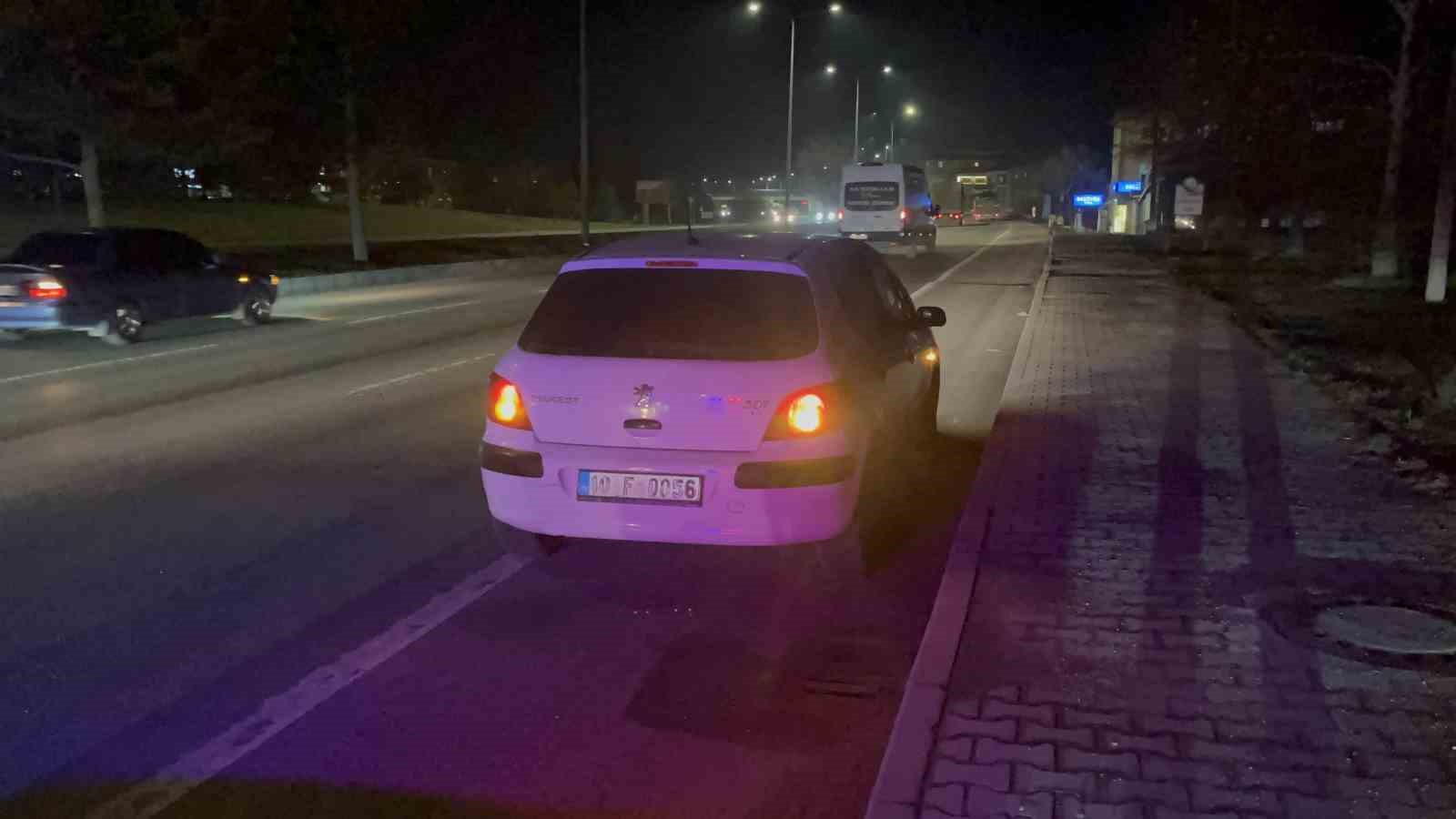 Eskişehir’de 5 gündür polisten kaçan aracın alkollü sürücüsüne 75 bin TL ceza
