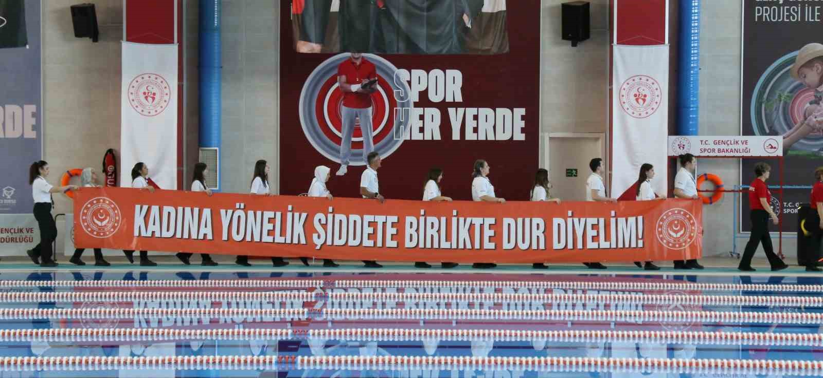 Eskişehir’de 8 Mart Dünya Kadınlar Günü ’Şenlik Yarışları’ ile taçlandı
